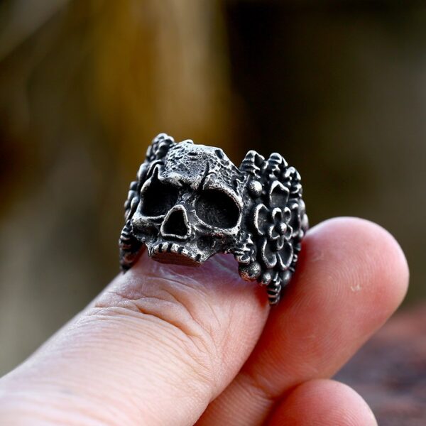 Anillo Flor de Calavera acero - Imagen 4