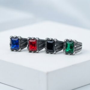 Anillo garra de dragón con piedra